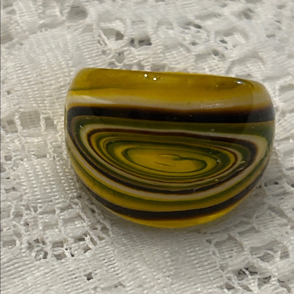 Assorted Fun Ring Set - image 4